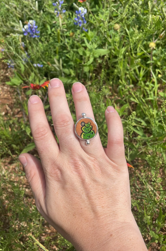 Round Cactus Leather + Silver Ring Size 7.5